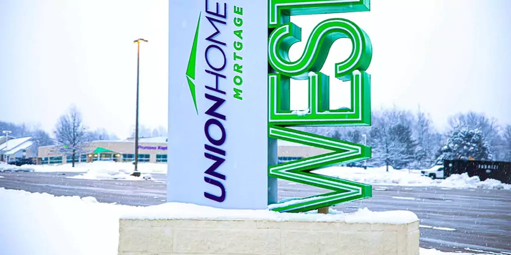 unionhome mortgages monument signs by blinksigns 6581ca922e656