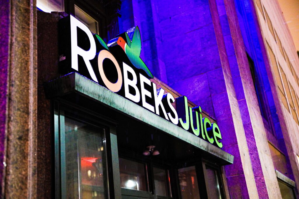 Robeks juice signage