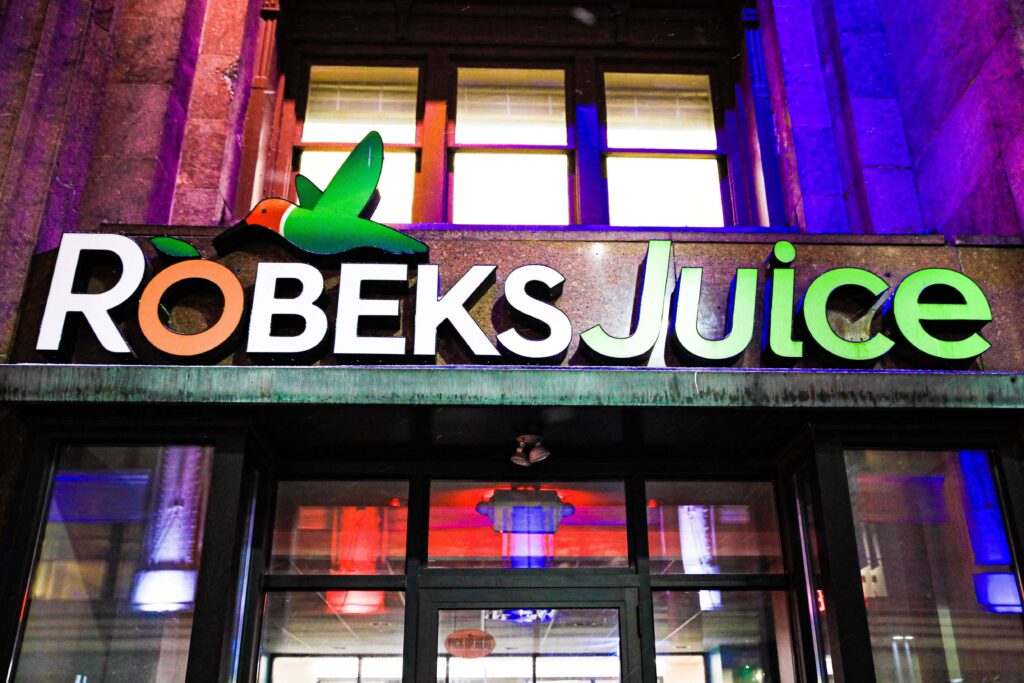 Robeks juice signage