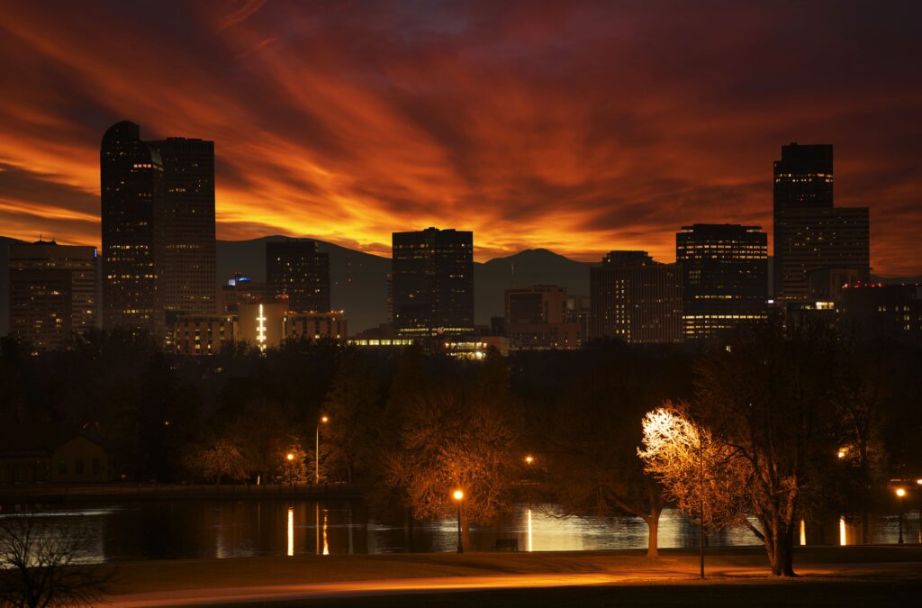 reddish-sunset-in-denver